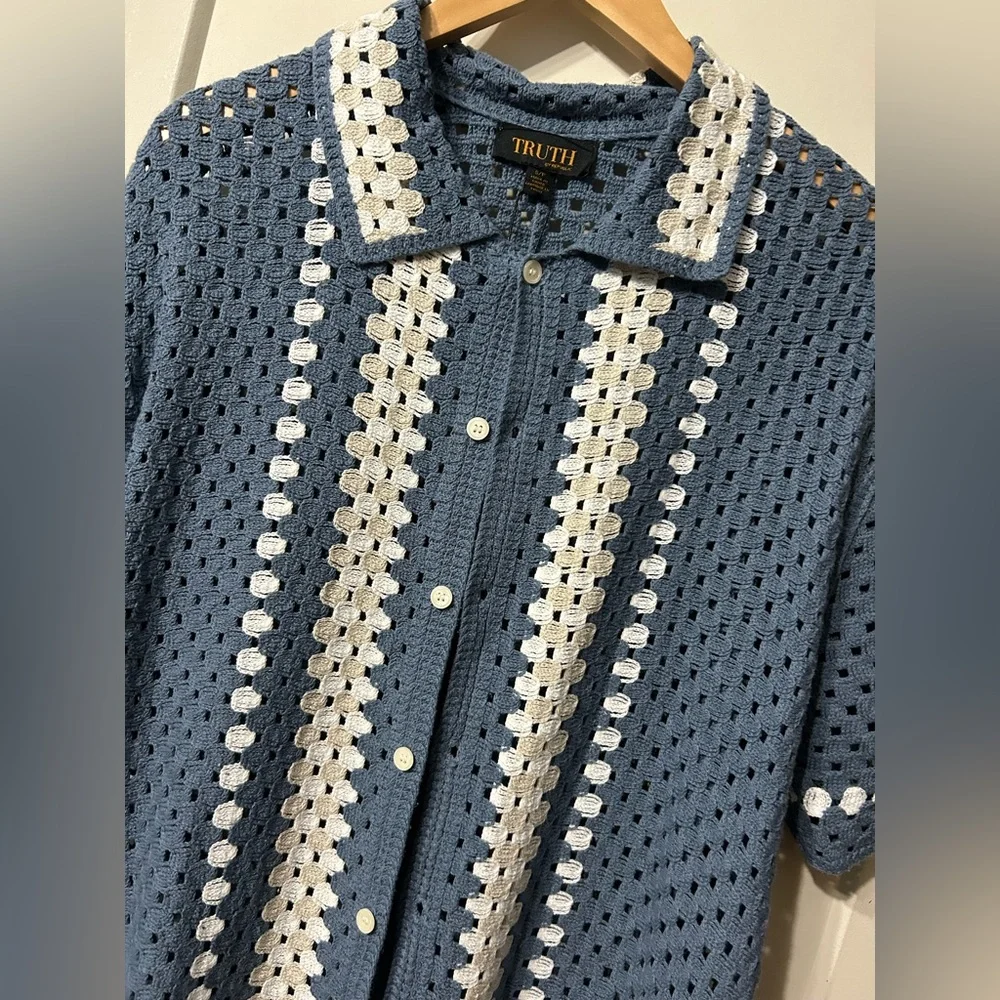 Truth by Republic Button down Crocheted striped Blue and White Men's Shirt - Picture 2 of 6